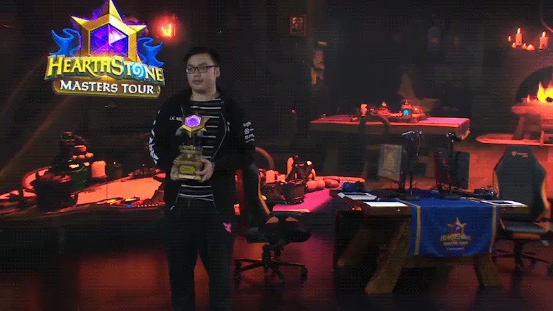ScreamCastGuy (@DreamcastGuy) on Twitter photo 2019-10-22 22:02:58 Blizzard had their Hearthstone finals and the trophy was so badly made it broke in the winners hand. This is too perfect hahahahaha Blizzard had their Hearthstone finals and the trophy was so badly made it broke in the winners hand. This is too perfect hahahahaha
