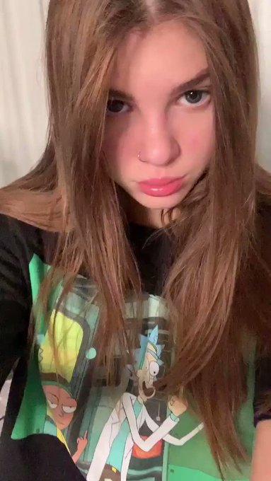 I’m ready for play with you guys tonight meow on @chaturbate  #@_AniButler kissssssssssss https://t.