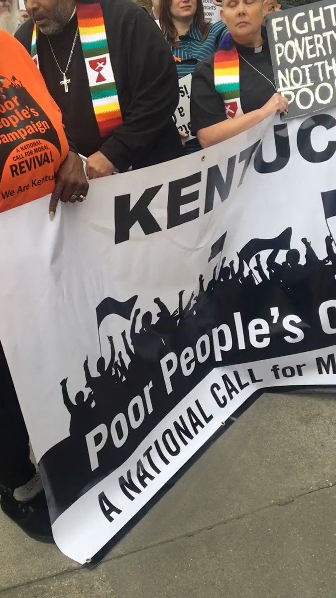 Poor People's Campaign (@UniteThePoor) on Twitter photo 26/10/2019 00:31:36 The #PoorPeoplesCampaign is being refused entrance to @senatemajldr Mitch McConnell’s office. The #PoorPeoplesCampaign is being refused entrance to @senatemajldr Mitch McConnell’s office.