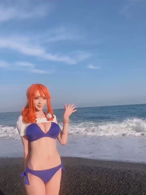 Twitterのコスプレ動画3