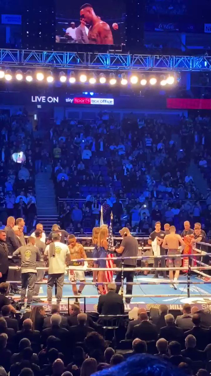 Tom Kob No Twitter マイケル バッファーのあまりにも有名過ぎるコール Let S Get Ready To Rumble 彼の声で会場のボルテージは一気に最高潮までブチ上がる Tom Kob No Twitter マイケル バッファーのあまりにも有名過ぎるコール Let S Get Ready To Rumble 彼の声で会場のボルテージは一気に最高潮までブチ上がる