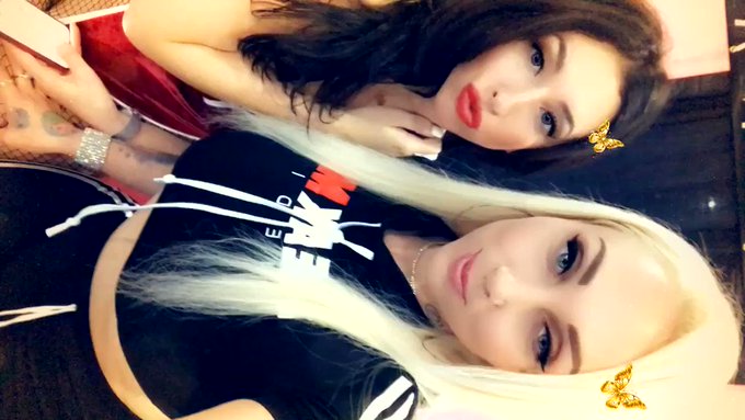 Fine Bitches Come In 3’s? Exxxotica @fucking_Jackie @NaudiNala https://t.co/WeK2vrobgN