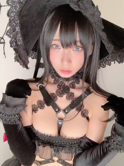 コスプレイヤー伊織もえのTwitterエロ動画9