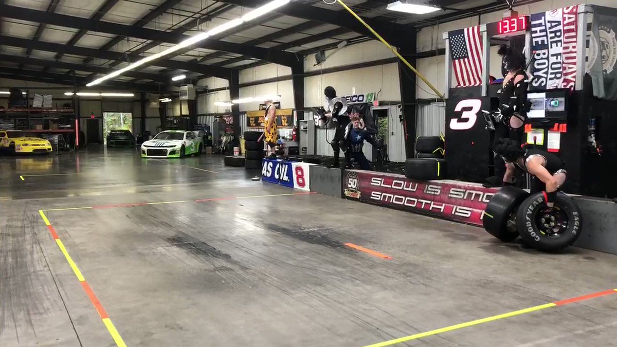RCR (@RCRracing) on Twitter photo 30/10/2019 19:24:14 The iconic rock band @kiss headlined this year’s #Halloween pit crew competition! 🤘 The iconic rock band @kiss headlined this year’s #Halloween pit crew competition! 🤘