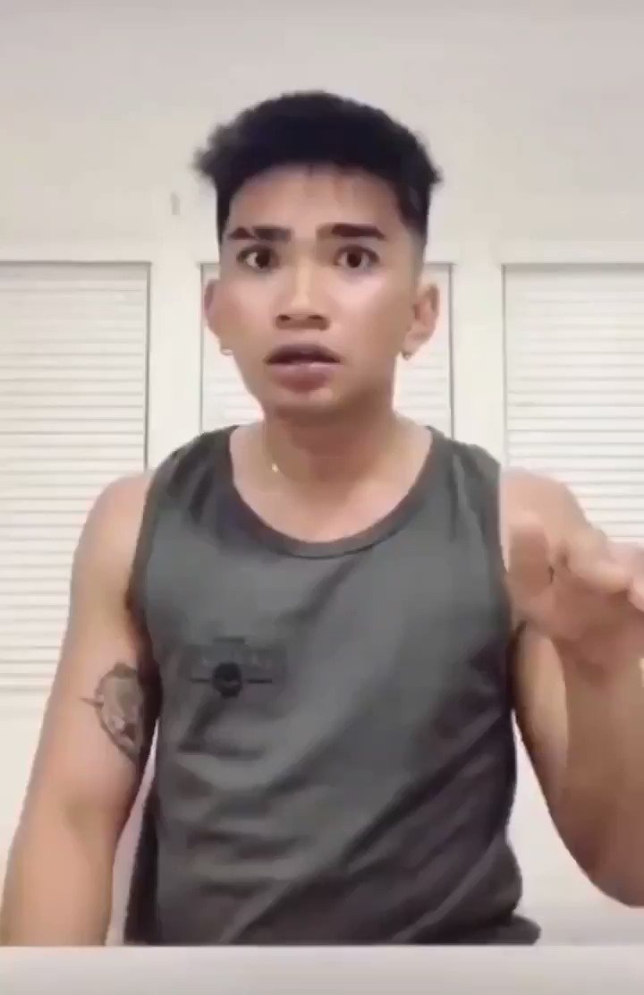 Marissa ๐ฆ๐ฏ๐ฒ๐ป (@RissaRoyal) on Twitter photo 2019-10-31 16:43:30 Nurse: Hows breastfeeding going? Mother: I dont know. He doesnt have a very good latch and suck๐ Newborn: Nurse: Hows breastfeeding going? Mother: I dont know. He doesnt have a very good latch and suck๐ Newborn: