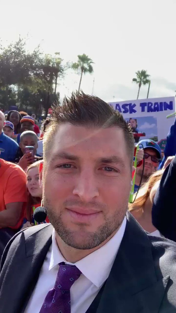 Tim Tebow (@TimTebow) on Twitter photo 2019-11-02 14:00:46 It’s Gameday y’all! This is Florida/Georgia... Come on Gator Nation, let’s hear it! @SECNetwork @GatorsFB It’s Gameday y’all! This is Florida/Georgia... Come on Gator Nation, let’s hear it! @SECNetwork @GatorsFB
