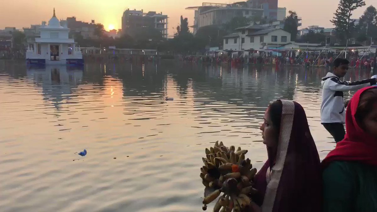 #Chhath arghya being offered at sunrise today, in Kamalpokhari, Kathmandu. A beautiful festival celebrated on the banks of a water body, to honor the sun and its sister chhati maiya. #nature #mythology #culture #heritage #madhes