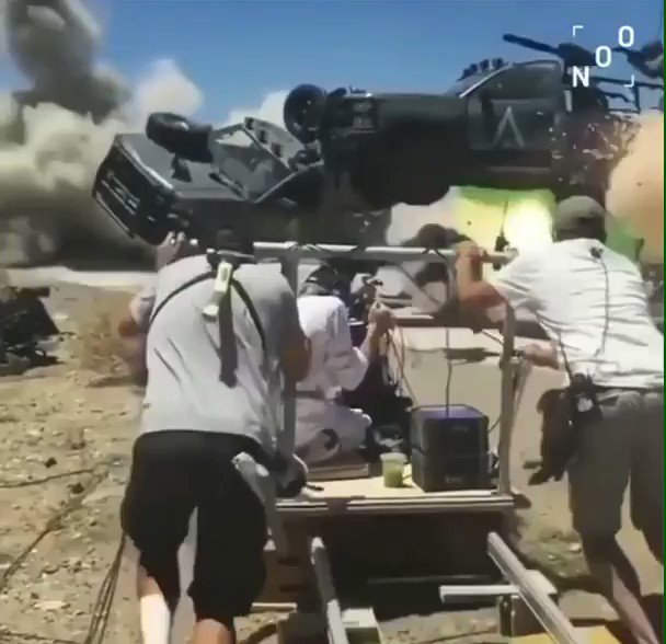 カメラマンってすごい！映画の撮影風景が壮絶すぎて役者さんより大変そうに思える･･･！
