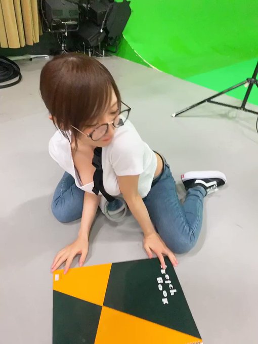 グラビアアイドル清水あいりのTwitterエロ動画16