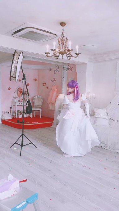コスプレイヤーるーみのTwitter動画3