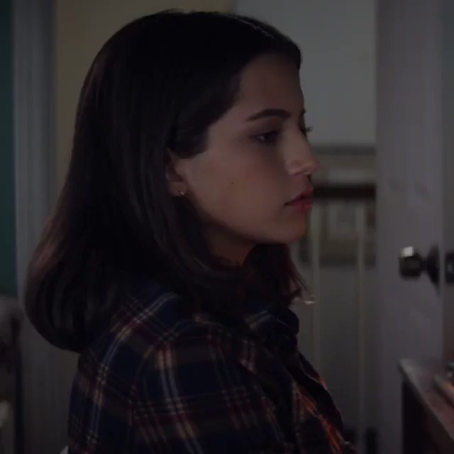 의 미디어: RT @isabelamerced: #LetitSnow Tonight at midnight PT!!!! Meet Julie❄️❄️❤️ @netflix https://t.co/9E 의 미디어: RT @isabelamerced: #LetitSnow Tonight at midnight PT!!!! Meet Julie❄️❄️❤️ @netflix https://t.co/9E