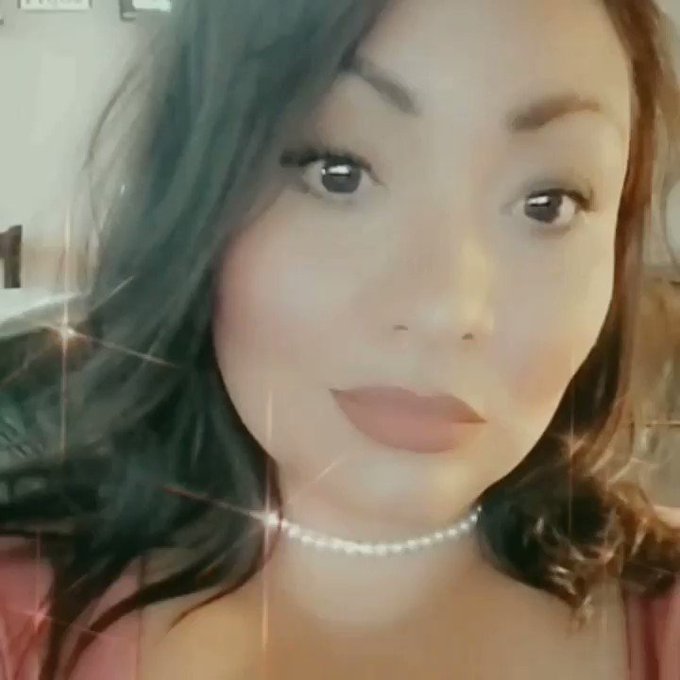 Aunna Simone’s pics and videos