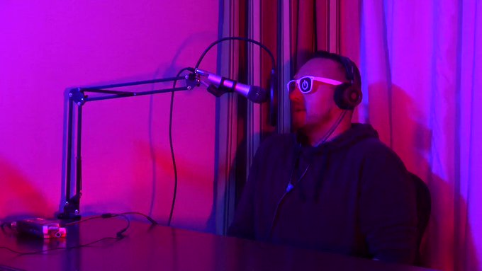 @tobysprings is on Demystifying Gay Porn this week talking about all sorts of kinky stuff he does check