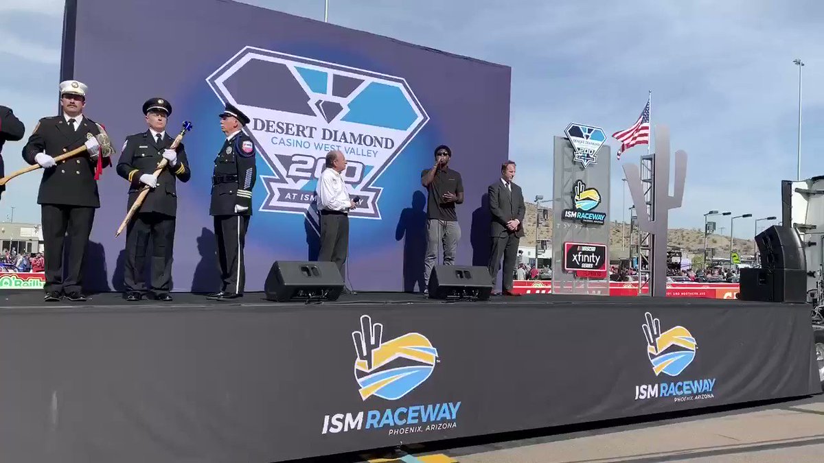 Phoenix Raceway On Twitter What A Beautiful Rendition Of God