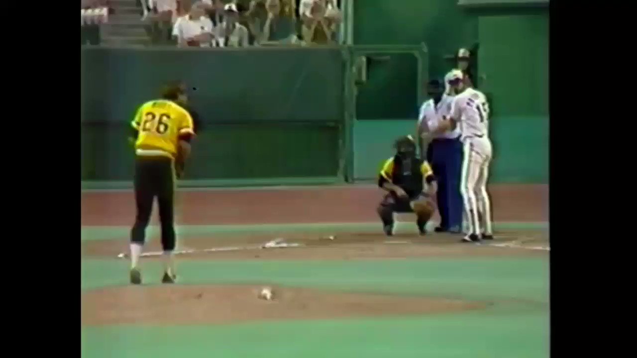 Happy birthday to Larry Parrish, the slugger with the magnificent mane that no helmet could contain. 