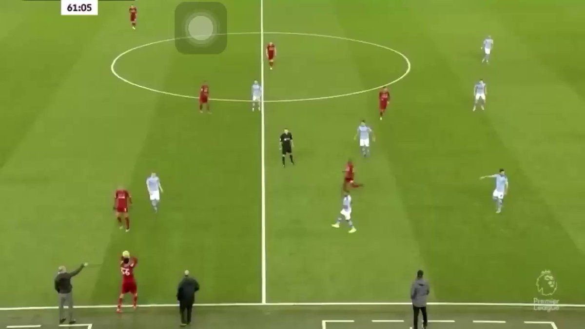チェル男 改名いたした 悲報 リヴァプールrsbアーノルド選手 スローインのルールを大幅に破る これはジュニア世代に悪影響か