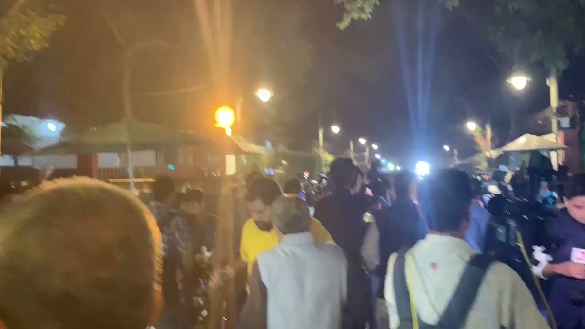 UNPRECEDENTED scenes outside the residence of Congress president Sonia Gandhi! Never in the past have we seen anyone crossing the gates of 10 Janpath! Immediate impact of SPG removal from Sonia Gandhi’s security. Complete chaos as leaders came out to give sound bytes post meet.