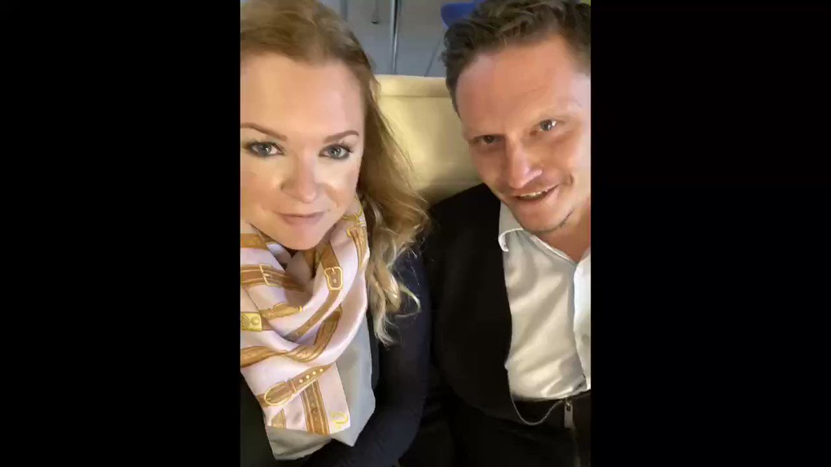 Hier könnt ihr in den neuen Podcast von @sibylleforrer und @StJutte reinhören. Ganze Folgen findet ihr ab Januar auf allen Podcastplattformen unter dem Namen „kon•vers“.
Reformierte Kirche Kanton Zürich
http://ref.ch #konvers #reflab #podcast #ehefueralle