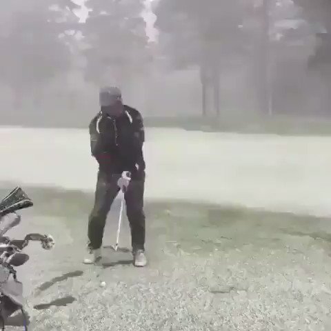 Tears in his eyes I guess as he lines up this last shot, looks like he's gotta 'bout an 8 iron ❄️⛳️