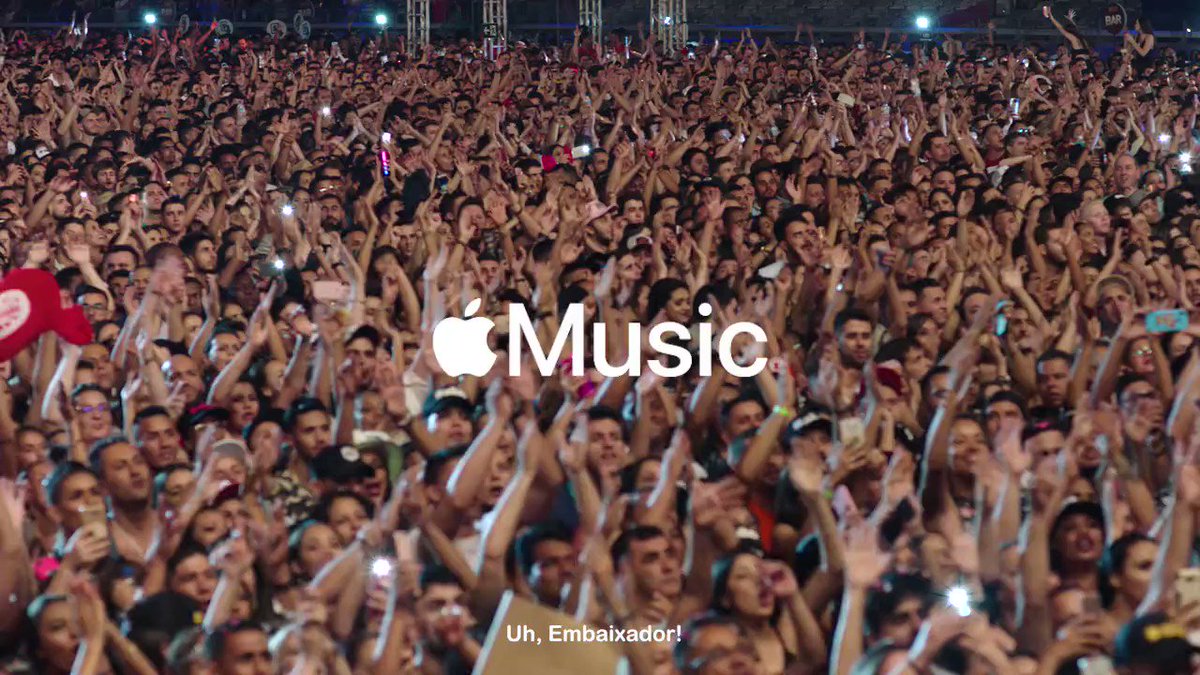Pra vocês que ficaram curiosos, o 1º episódio da experiência @AppleMusic Sertanejo VIP chegou! Vamos publicar aqui uma vez por semana os 4 episódios que produzimos, convidando meus fãs para serem VIPs comigo. Ouça a playlist Sertanejo VIP na plataforma: http://apple.co/GL_SertanejoVIP .