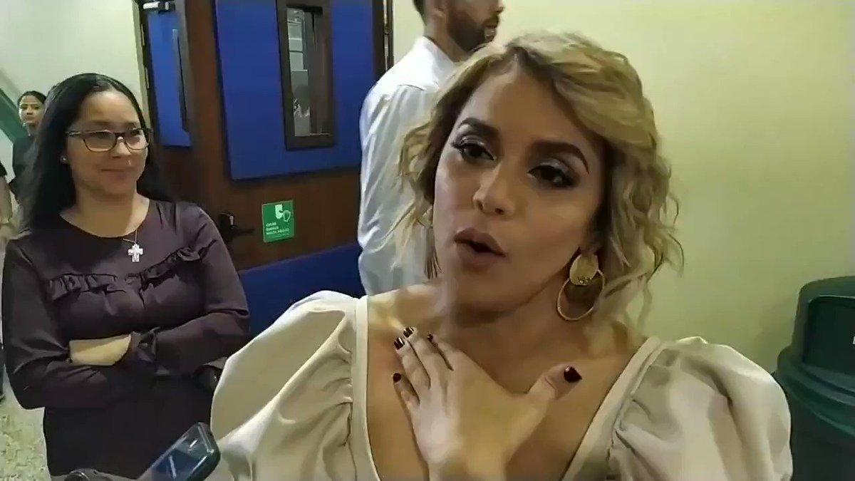 Harold Yanes Ropain (@HaroldYanesR) on Twitter photo 2019-11-15 02:20:43 La artista @AdrianaLucia anunció que también apoya la protesta y marchará en la movilización del 21 e invitó a otros artistas a levantar su voz El País no va por el camino correcto y el pdte @IvanDuque debe escuchar a la gente @AtlanticoEmi @jorgecura1070 @carlosvives @GOYOCQT La artista @AdrianaLucia anunció que también apoya la protesta y marchará en la movilización del 21 e invitó a otros artistas a levantar su voz El País no va por el camino correcto y el pdte @IvanDuque debe escuchar a la gente @AtlanticoEmi @jorgecura1070 @carlosvives @GOYOCQT