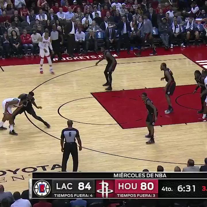 Harden was 0-6 with 4 TO when guarded by Beverley.
Via @ESPNNBA https://twitter.com/ballislife/status/1194978836481527809 …