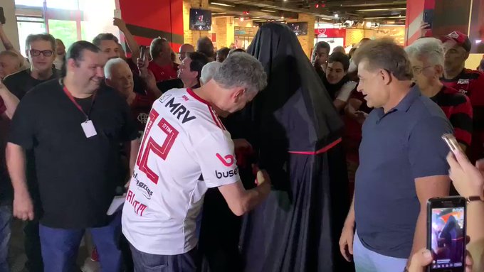 Vídeo incorporado