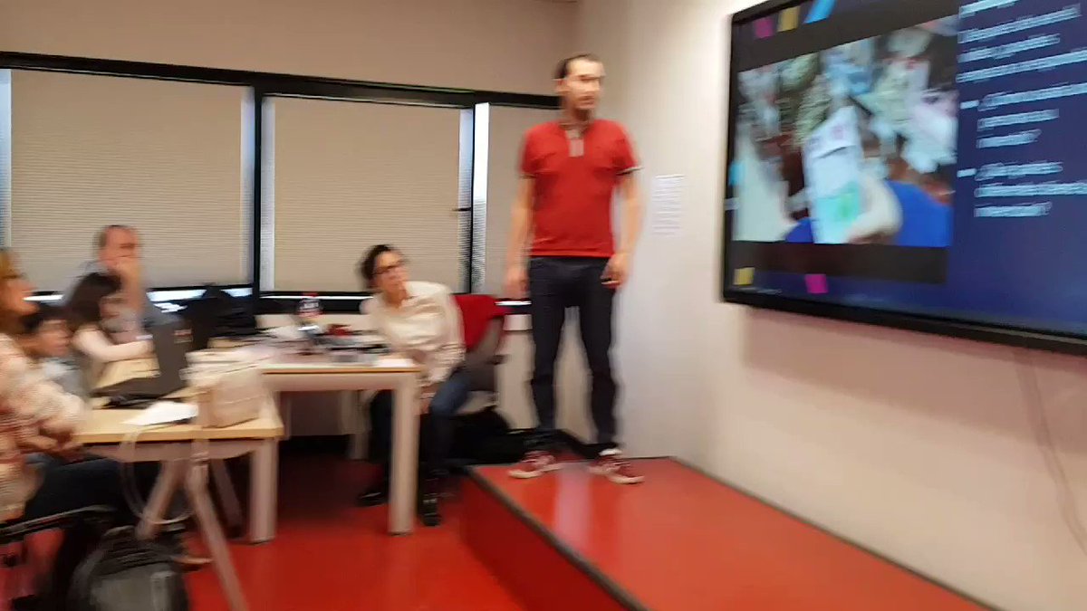 #GVW #tecnovationfamilies #AIfamiliesMADHoy 37 familias acompa帽ados de 6 mentores/coaches proponen soluciones creativas e innovadoras con #ArtificialInteligence a problemas sociales. #AIforGood @technovation