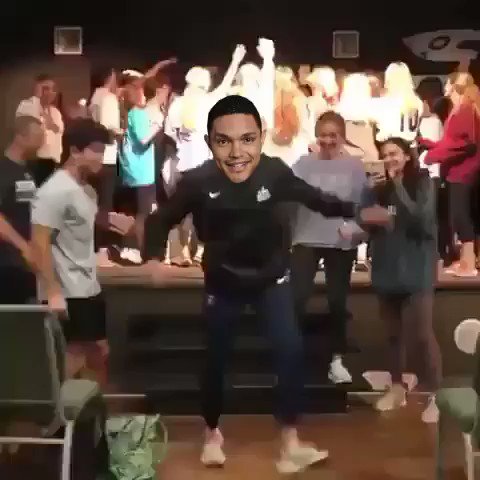 Trevor Noah (@Trevornoah) on Twitter photo 2019-11-18 15:55:32 Headed into Monday like itโs still a Kanye Sunday! ๐๐พ ๐ฅ: @woozuu Headed into Monday like itโs still a Kanye Sunday! ๐๐พ ๐ฅ: @woozuu