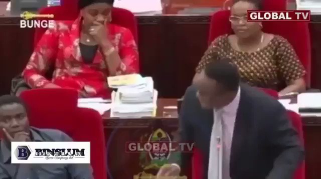 "Alichokifanya Rais ni kuzuia mapanki wakati minofu inakwenda.... Mheshimiwa Mwenyekiti for the records naomba niseme, hizo kamati mbili za (Profesa Mruma na Profesa Osoro) ni 'professorial Rubbish'. Ni uongo! Uongo! Uongo" — @TunduALissu