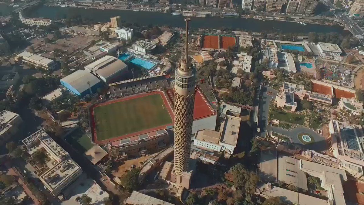 من المشي في خان الخليلي للقعدة في المقطم عشان تفصل عن الزحمة، معالم القاهرة مبتخلصش. يلا قولولنا عن أماكن أكتر نكتشفها في القاهرة ؟؟
@YoussefelTohamy
#٢٥سنة_٢٥مدينة
#٢٥سنة_بتحبه_٢٥سنة_بيحبك