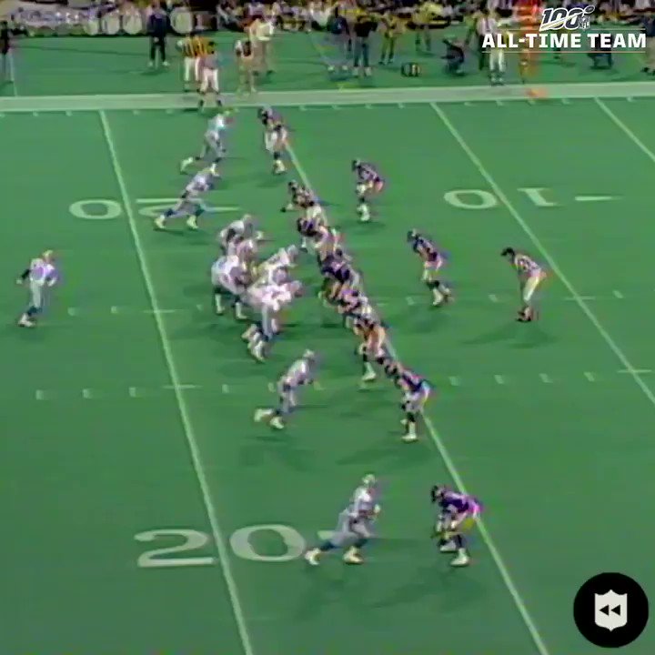 Happy Birthday to the most special RB of all-time, Barry Sanders.


