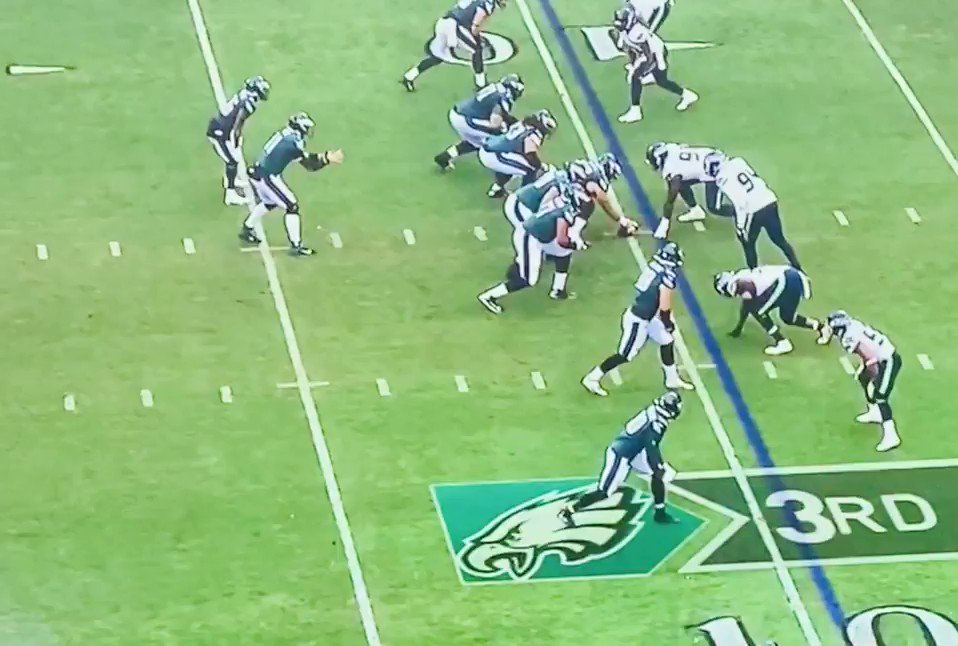 @MySportsUpdate's photo on Wentz