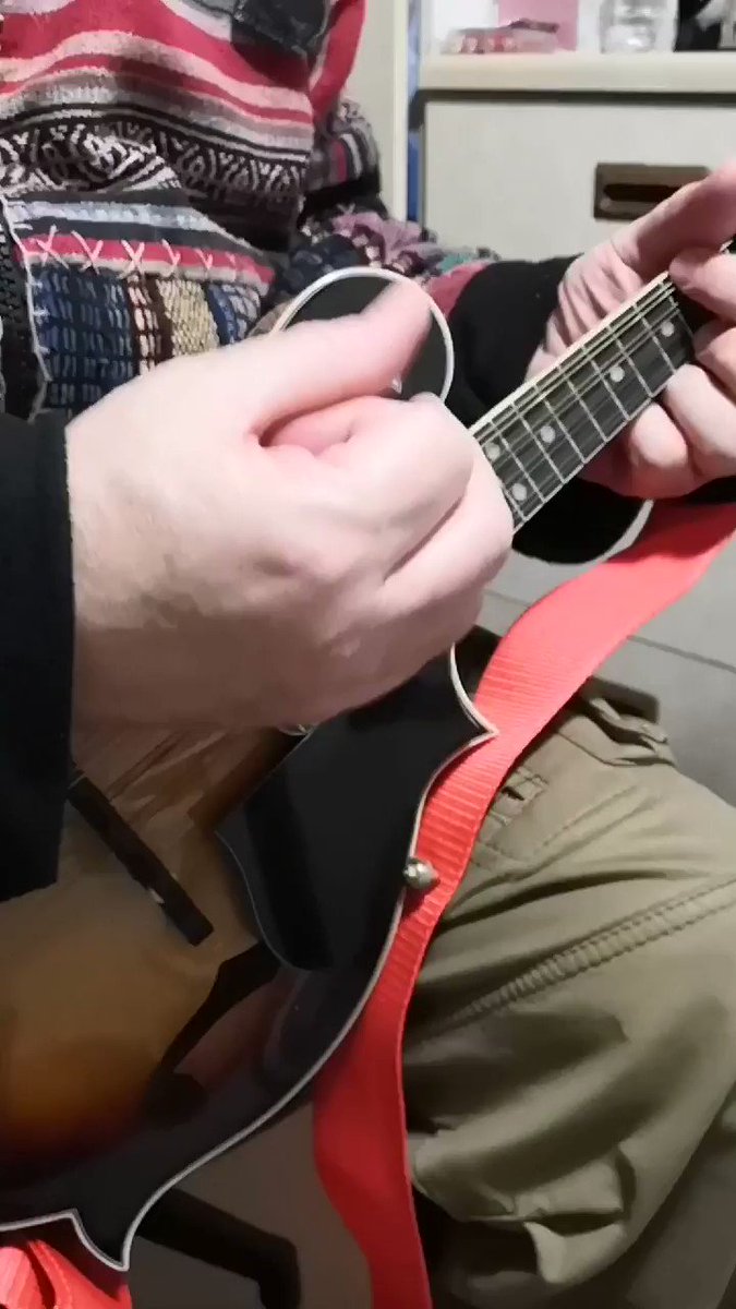 A short clip of "standing in the rain" at rehearsal captured on my phone. #BluesMusic #music #acoustic #live #liverecording #rehearsal #musician #musical #unplugged #livemisic #performance 9