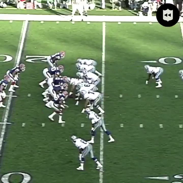 .@TroyAikman's 4 touchdown passes that earned him @SuperBowl XXVII MVP honors! (Jan. 31, 1993)
⭐️ 23-yard TD to Jay Novacek
⭐️ 19-yard TD to @michaelirvin88
⭐️ 18-yard TD to @michaelirvin88
⭐️ 45-yard TD to Alvin Harper
#BUFvsDAL: Thanksgiving Day at 4:30pm ET on CBS