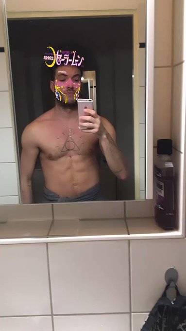 follow me on #instagram to see more of me ... ?? 

https://t.co/We4p5OJ5ty  

#gay #pornactor #watchme