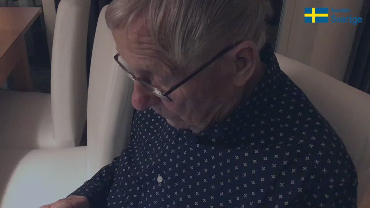 Rune Persson, now 91 years old, was one of the first dads in Sweden to take parental leave. In 1974 🇸🇪 became the first country in the 🌍 to introduce parental insurance that paid for both parents to stay at home to care for their children.#SwedishDads