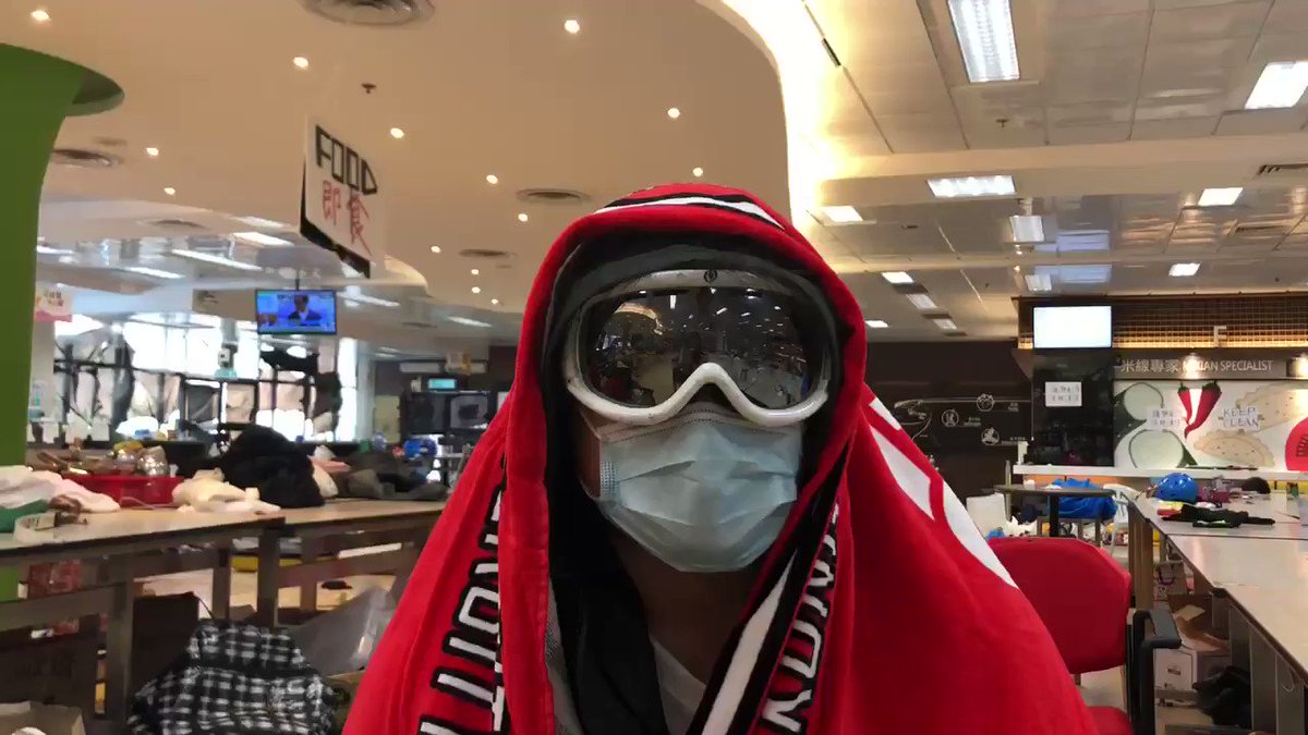 Footage I shot for @Reuters of one of the last protesters at Poly U in the deserted and filthy canteen.
He said police were playing a “psychological game” with holdouts. “They want the people who are trapped on campus to feel threatened.”
Police deny sending uncover cops in.