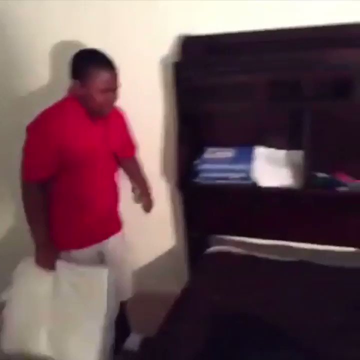 Ben Simmons when he hears Dwight Howard made a 3