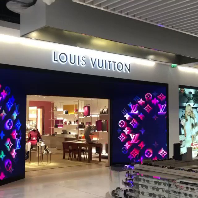 SAINT on X: Peep the new Louis Vuitton store in Paris-Charles De