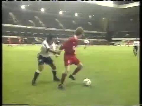 Happy 49th birthday to Ian Walker, here he is having a laugh at White Hart Lane  