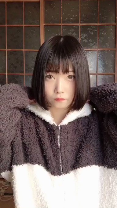 AV女優山井すずのTwitterエロ動画5