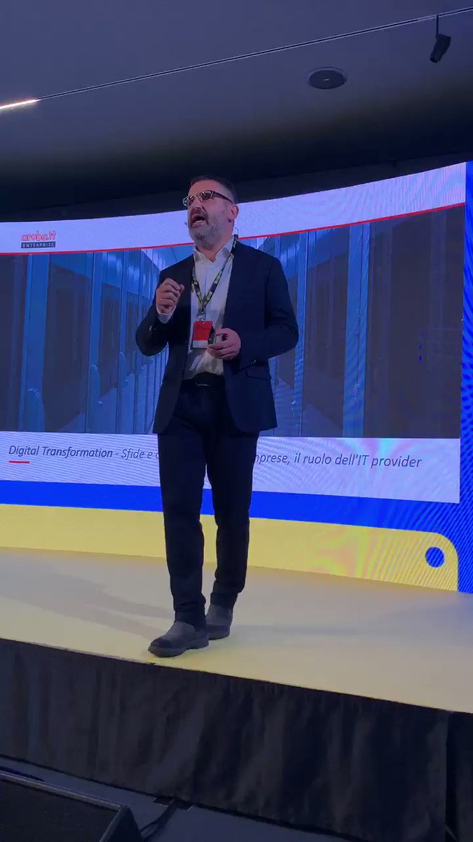 Giorgio Girelli (Gen. Manager @Arubait Enterprise): “Fare digital transformation vuol dire fare le cose in maniera diversa, pensarle in modo totalmente differente. Fare trasformazione digitale non è solo togliere la carta” #wiredtrends in collaborazione con @IpsosItalia @Arubait
