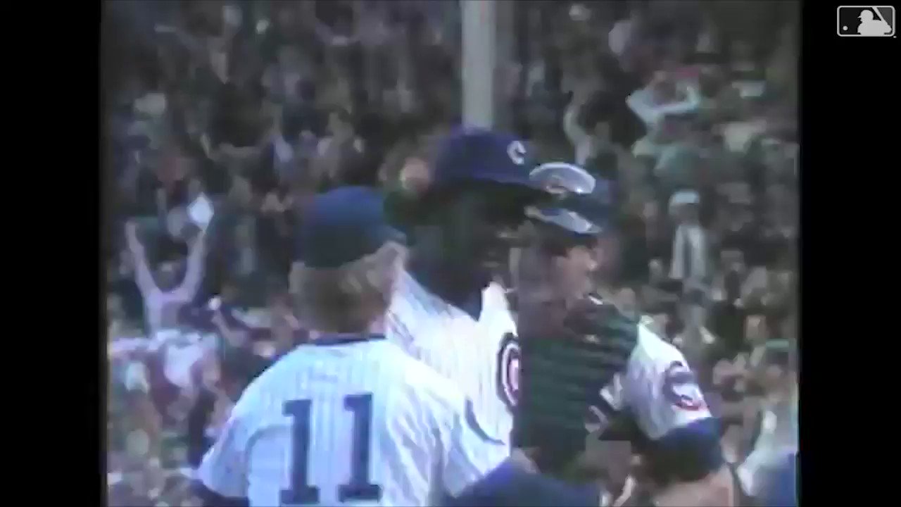 A BIG happy birthday to big Lee Smith. We hope you enjoy your first birthday as a Hall of Famer! 