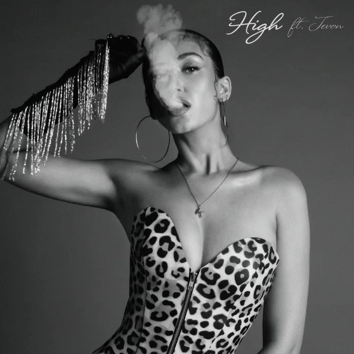 Kate♡Stewart (@KStewart_Music) on Twitter photo 2019-12-06 11:20:10 HIGH 💨💨 OUT FRIDAY! Written with my brothers @RyanAshley & @MNEK - produced by @itsn8tive featuring @jevon_official HIGH 💨💨 OUT FRIDAY! Written with my brothers @RyanAshley & @MNEK - produced by @itsn8tive featuring @jevon_official