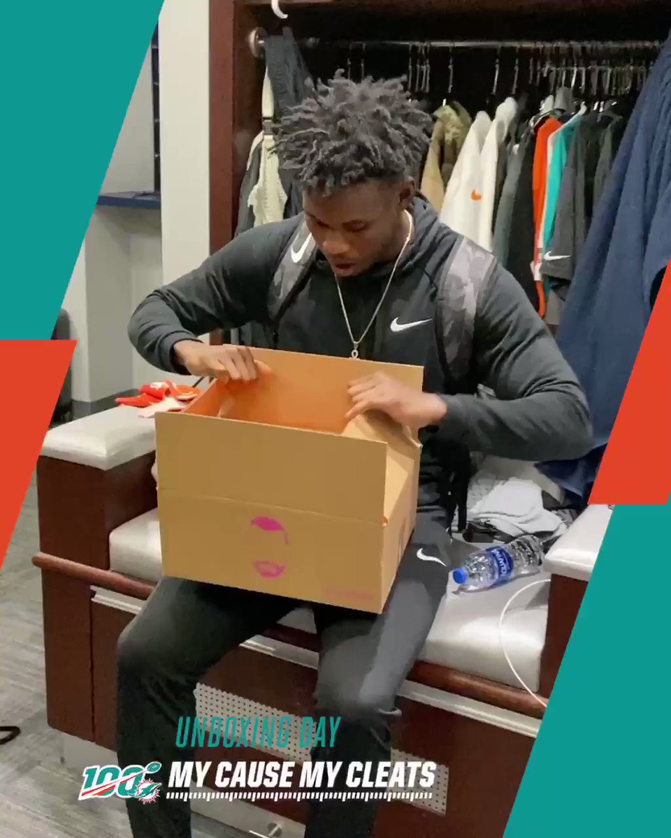 Miami Dolphins @MiamiDolphins