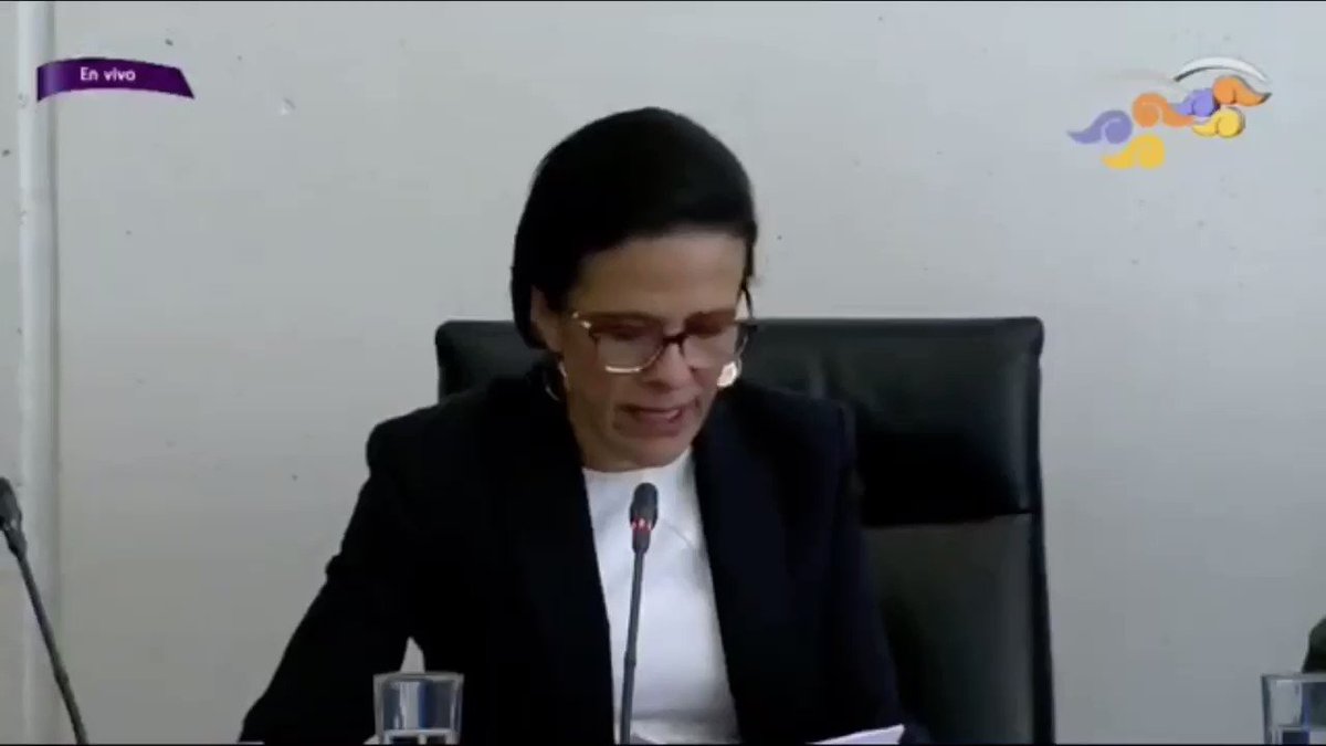 Siempre he creído que la justicia es un instrumento de pacificación. En nuestro México partido, la justicia lleva demasiado tiempo torcida.Quiero ser Ministra para contribuir a que la Corte, la casa de las razones, asuma su papel histórico frente a la tragedia.