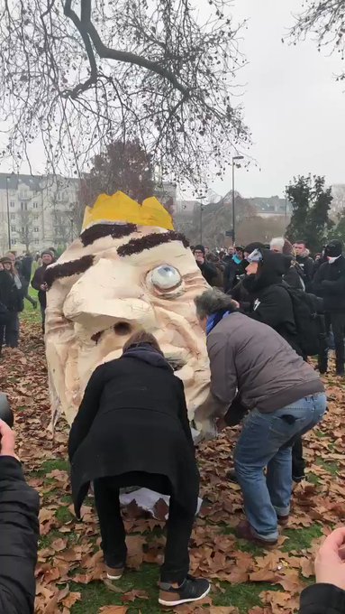 Уграђени видео