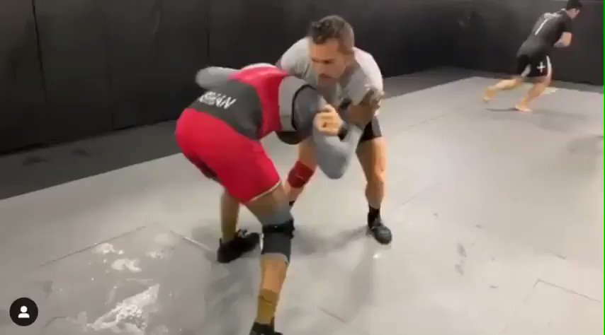 Michae Chandler is an outstanding grappler. He’s doing this to Kamaru Usman https://t.co/s0Wkl2Xwov