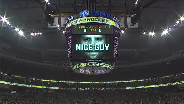 Happy Birthday Phil Kessel! Why can t the Bruins get guys like him? 